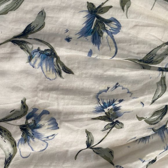 LUCCA White Floral Top with Elastic Shirring, Size M - Picture 4 of 4